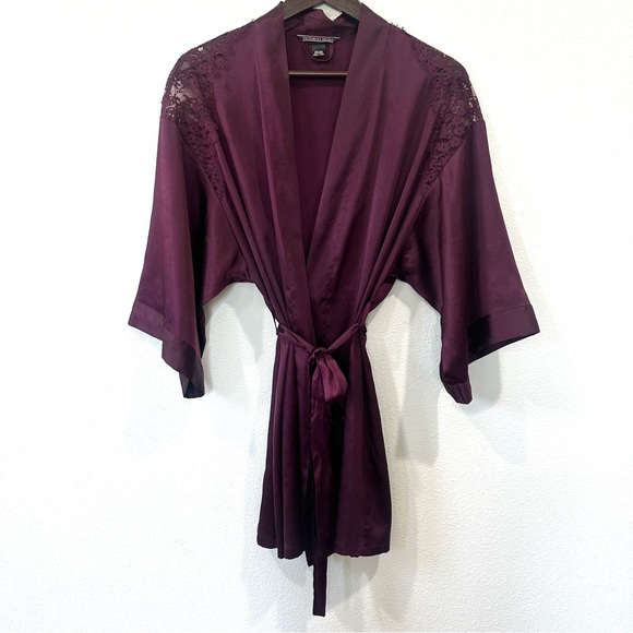 Victoria’s Secret purple satin lace robe - Picture 3 of 6